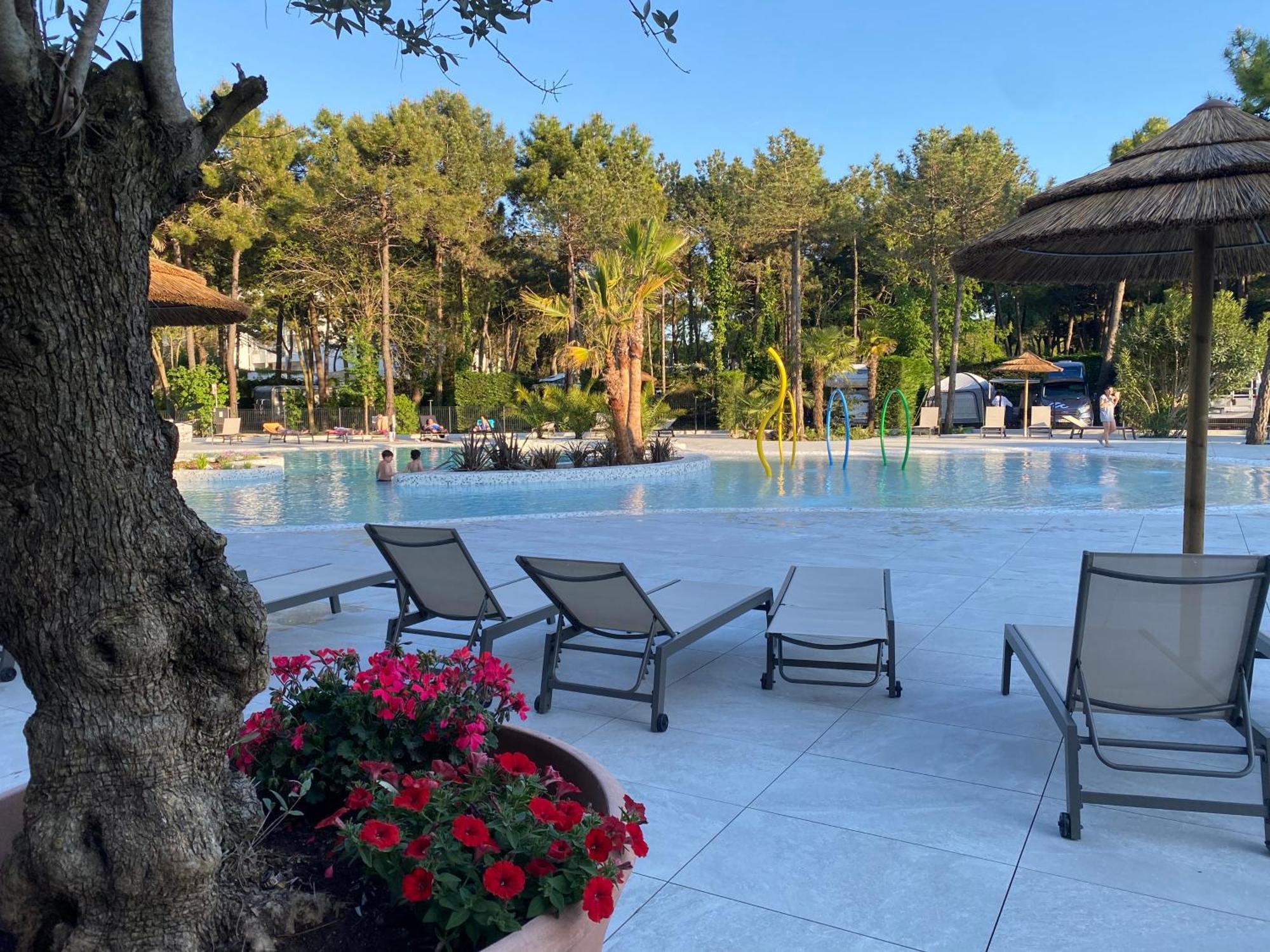 Dune Prestige & Chalets ビビオーネ エクステリア 写真